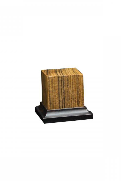 Peana de madera noble Ovangkol,  40x40x50mm